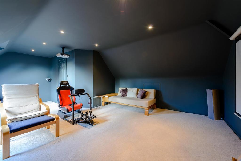8442802-interior52.jpg