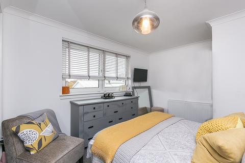 6 Leehill Road, Glasgow, G21 1XJ