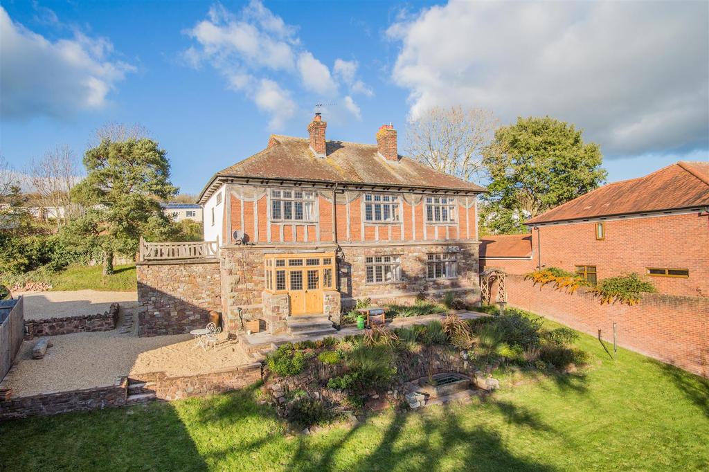 Jockey Hill, Crediton 4 bed detached house £599,950