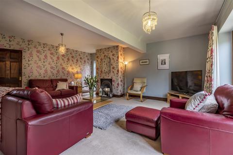 1 Vincent Close, Corringham, Stanford-le-hope, SS17 7QL