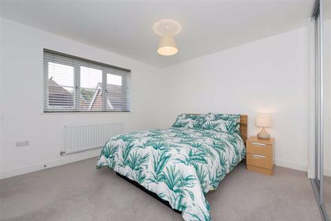 1 Swallow Place, Epsom, KT17 1AS