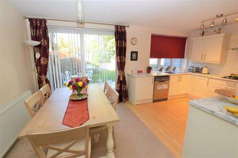 10 Eccles Close, Caversham, Reading, RG4 5BJ