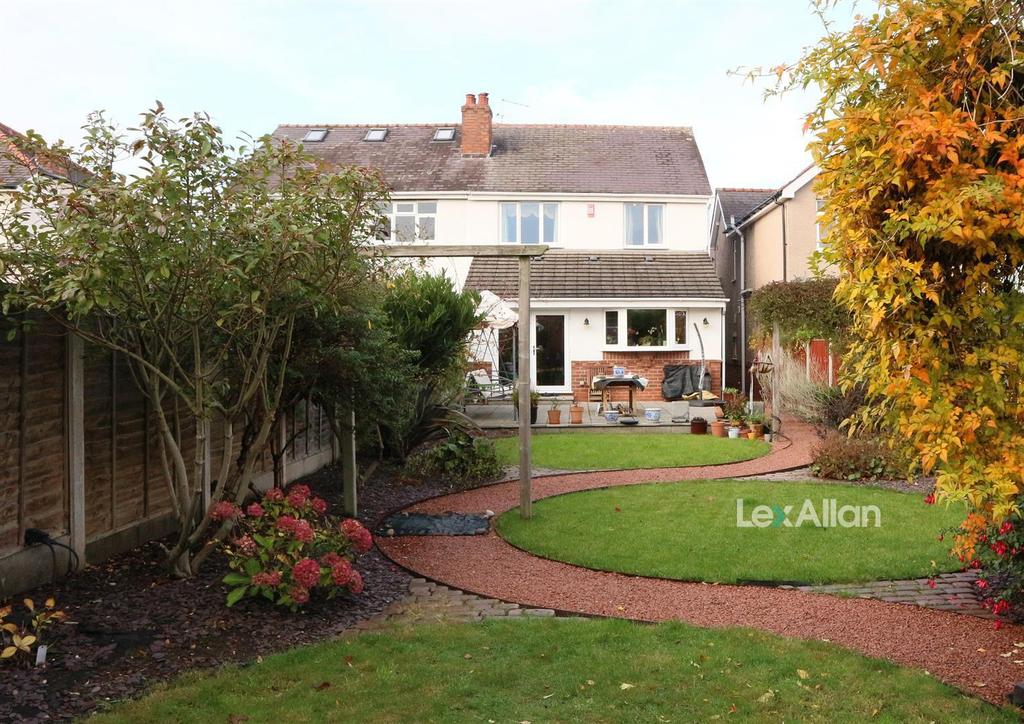 Corser Street, Stourbridge 3 bed semidetached house £350,000