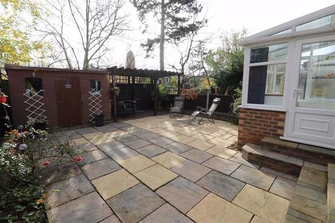 1 Barlow Road, Stretford, Manchester, M32 0RG