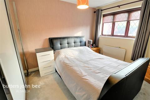 4 Davis Close, Alsager, Stoke-on-trent, ST7 2YP