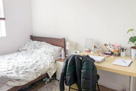 7 bedroom terraced house to rent, Croydon Road, Birmingham B29