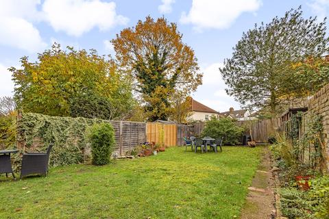 59 Cobham Road, Kingston Upon Thames, KT1 3AE