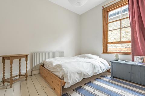 59 Cobham Road, Kingston Upon Thames, KT1 3AE