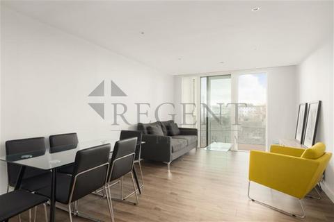 3 bedroom apartment to rent, Sandpiper Building, Woodberry Down, N4
