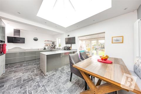 6 Acacia Drive, Upminster, RM14 2LJ