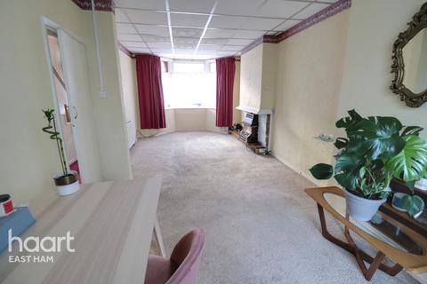 69 Mafeking Avenue, London, E6 3BQ