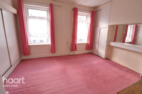 69 Mafeking Avenue, London, E6 3BQ