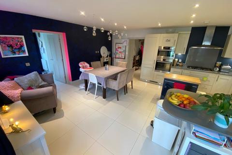 14 Harding Way, Marcham, Abingdon, OX13 6FJ