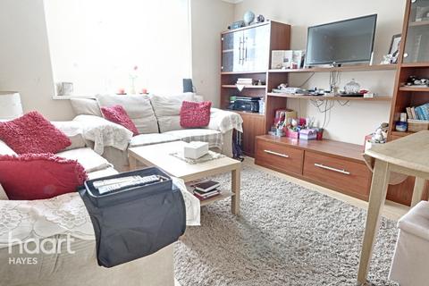 28 Benson Close, Hounslow, TW3 3QX