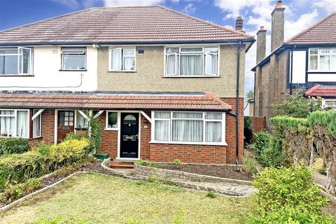 38 Ridgemount Avenue, Coulsdon, CR5 3AQ