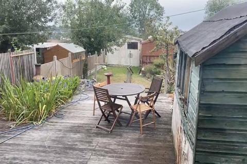 38 Ridgemount Avenue, Coulsdon, CR5 3AQ