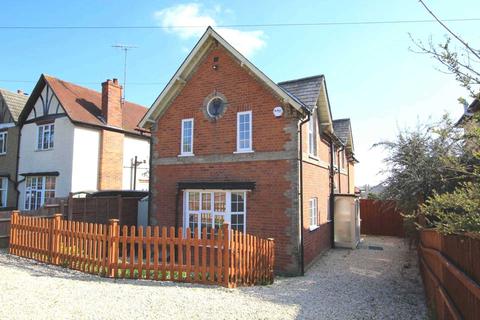 79 Henley Road, Caversham, Reading, RG4 6DS