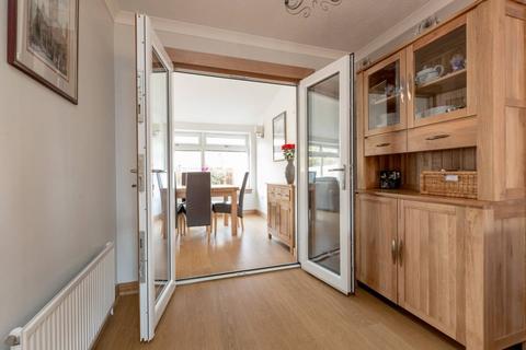 38 Carnbee Park, Edinburgh, EH16 6GH