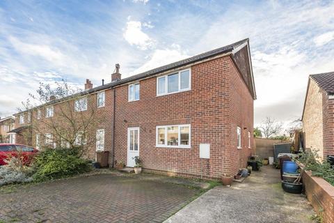 2 Buscot Drive, Abingdon, OX14 2BJ