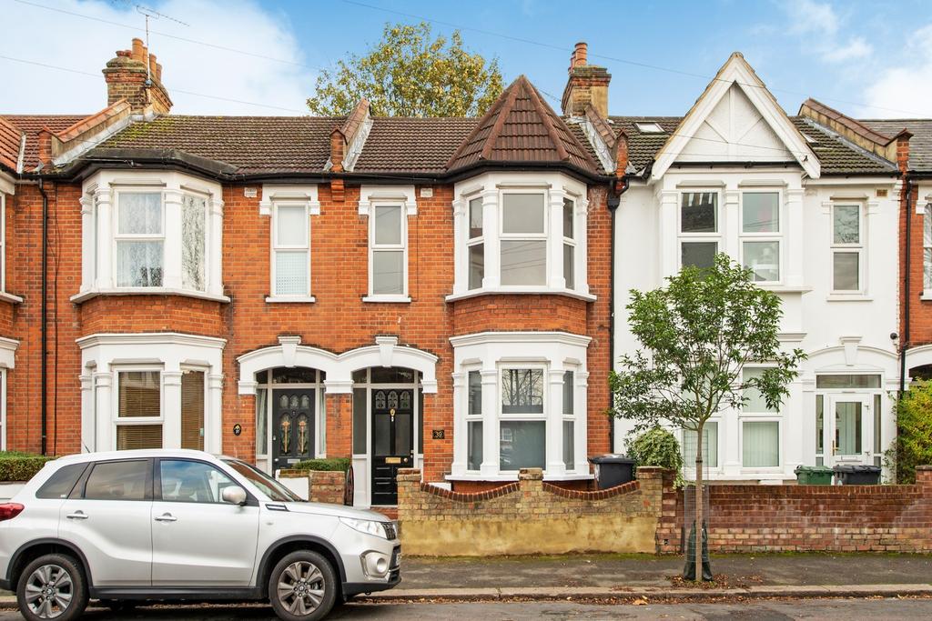 Rhodesia Road, Leytonstone, E11 3 bed terraced house £1,990 pcm (£459 pw)