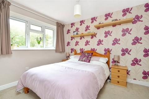 60 Lowden Close, Winchester, SO22 4EW