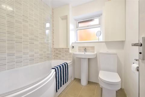 60 Lowden Close, Winchester, SO22 4EW
