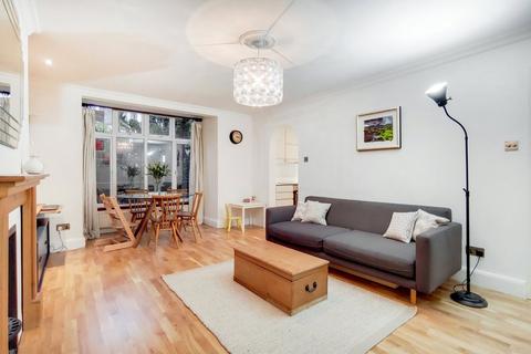 2a Caversham Road, London, NW5 2DU