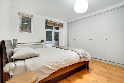 2a Caversham Road, London, NW5 2DU