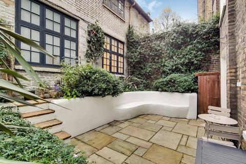 2a Caversham Road, London, NW5 2DU