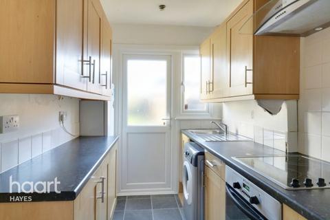 93 Adelphi Crescent, Hayes, UB4 8NA