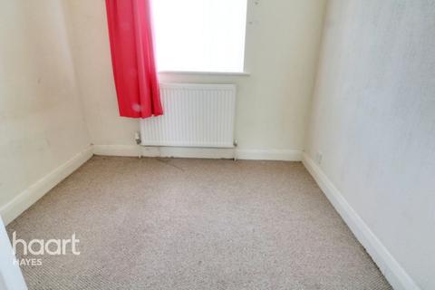 93 Adelphi Crescent, Hayes, UB4 8NA