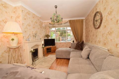 1 Iris Crescent, Bexleyheath, DA7 5QB
