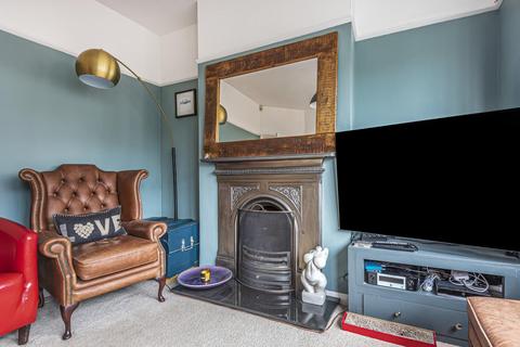 85 Bramdean Crescent, London, SE12 0UJ