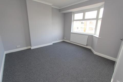 3 bedroom semi-detached house to rent, School Lane, Chilwell, NG9