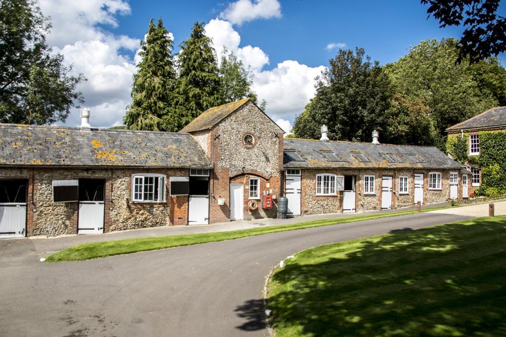 Stable Yard
