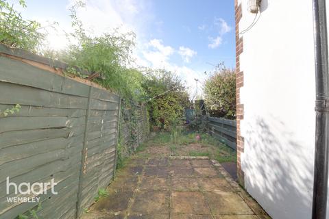 60 Heather Park Drive, Wembley, HA0 1TA
