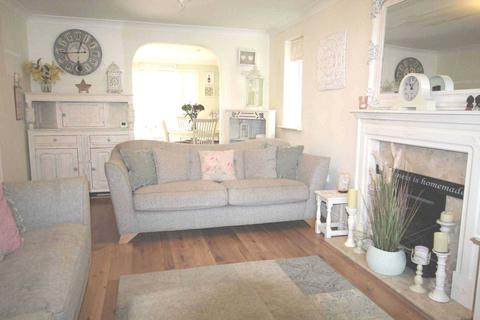 17 Tymawr, Caversham, Reading, RG4 7XR