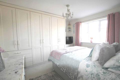 17 Tymawr, Caversham, Reading, RG4 7XR