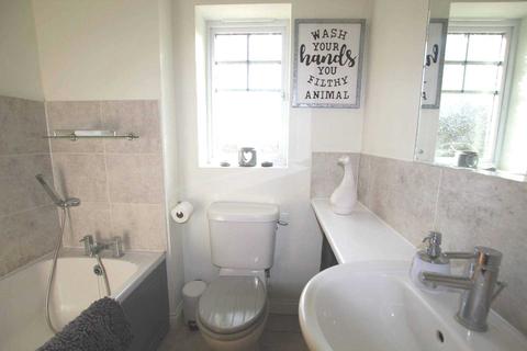 17 Tymawr, Caversham, Reading, RG4 7XR