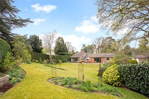 Little Oaks Star Hill, Churt, Farnham, GU10 2HR