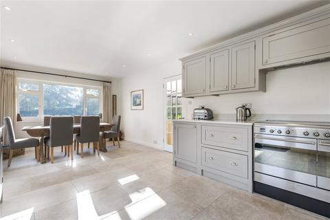 Little Oaks Star Hill, Churt, Farnham, GU10 2HR