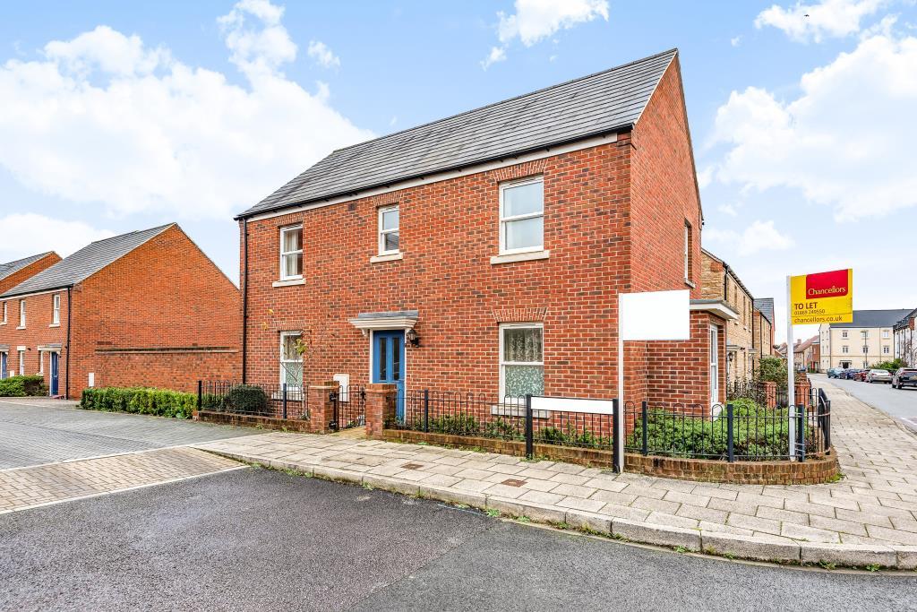 Kingsmere, Bicester, OX26 4 bed detached house £1,800 pcm (£415 pw)