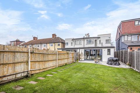 16 Woodside Avenue, Chislehurst, BR7 6BU