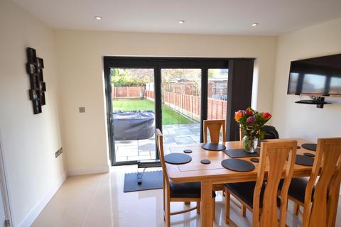 49 Basildon Drive, Basildon, SS15 5RN