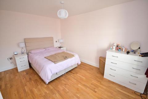 49 Basildon Drive, Basildon, SS15 5RN