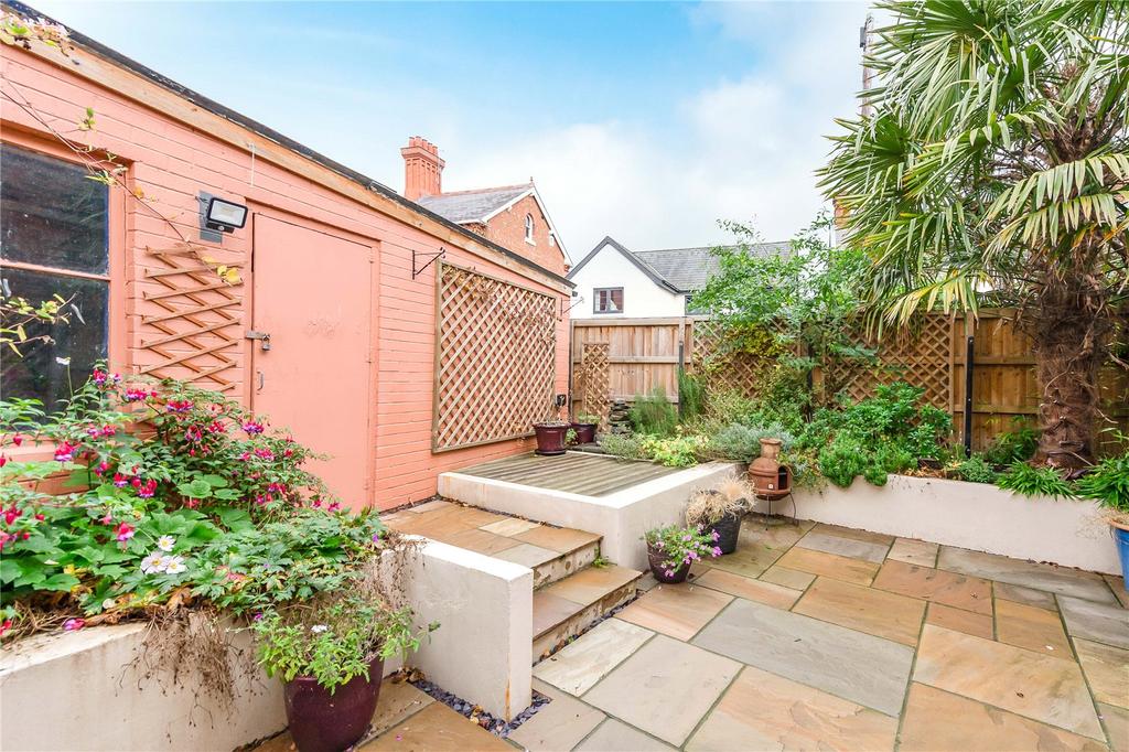 Courtyard Garden