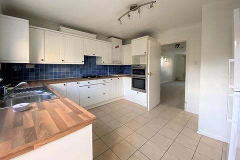 16 Alfred Square, Deal, CT14 6LR