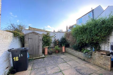16 Alfred Square, Deal, CT14 6LR