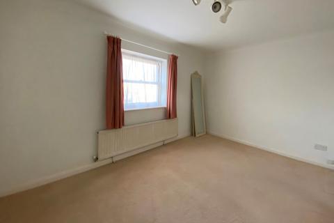 16 Alfred Square, Deal, CT14 6LR