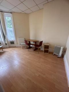 1 bedroom flat to rent, Durley Gardens, Bournemouth